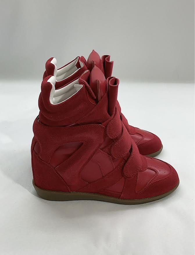 BEKETT SNEAKER IN ROGUE RED
